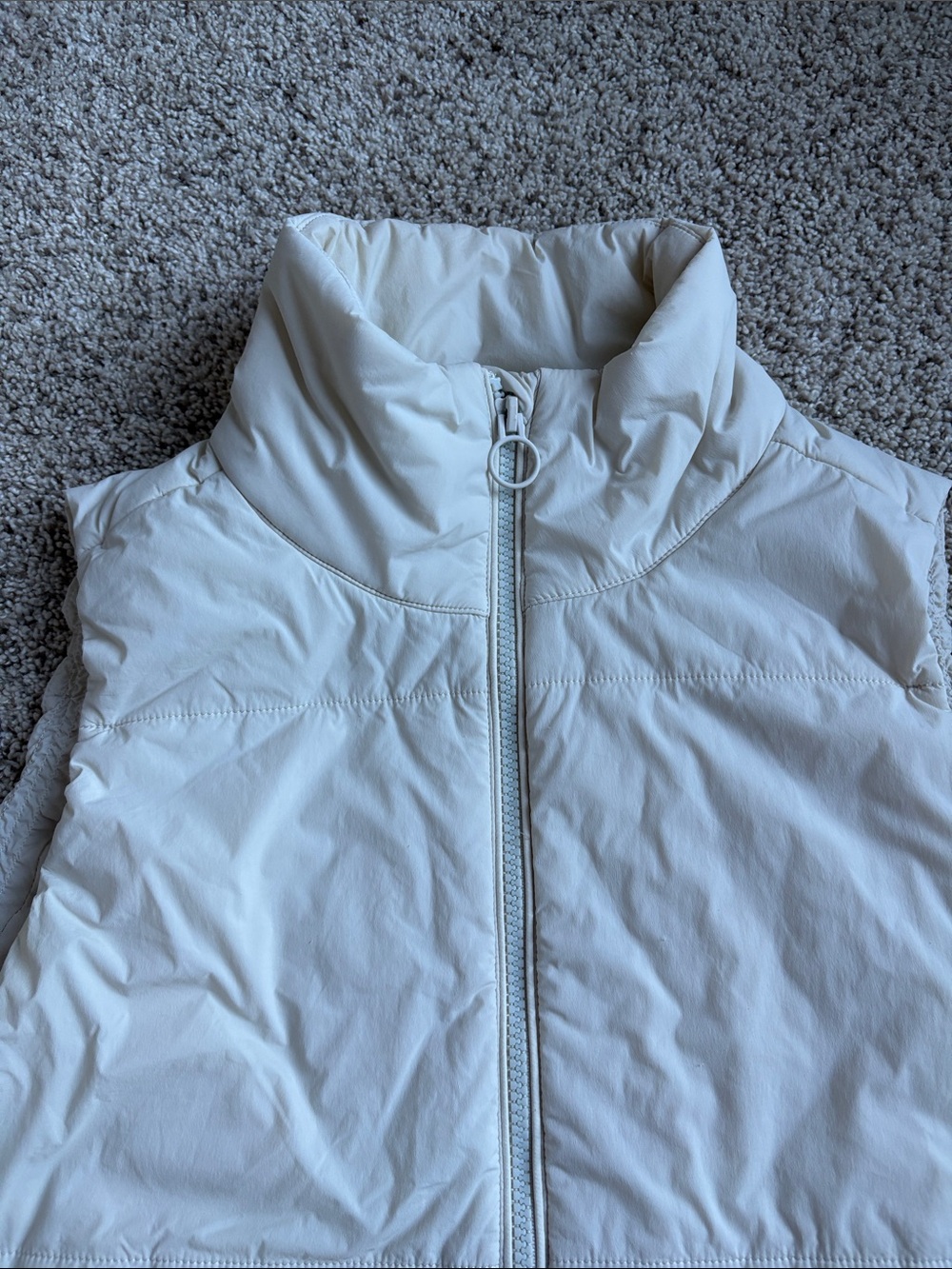 Vuori Canyon Insulated Vest - Picture 3 of 8